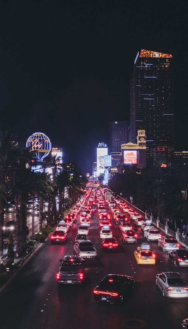 Foto von Wesley Tingey auf Unsplash